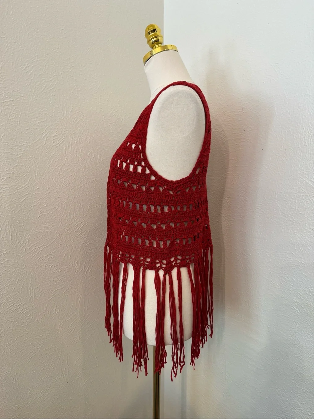 Umgee Red Crochet Fringe Sweater Vest Women's Small